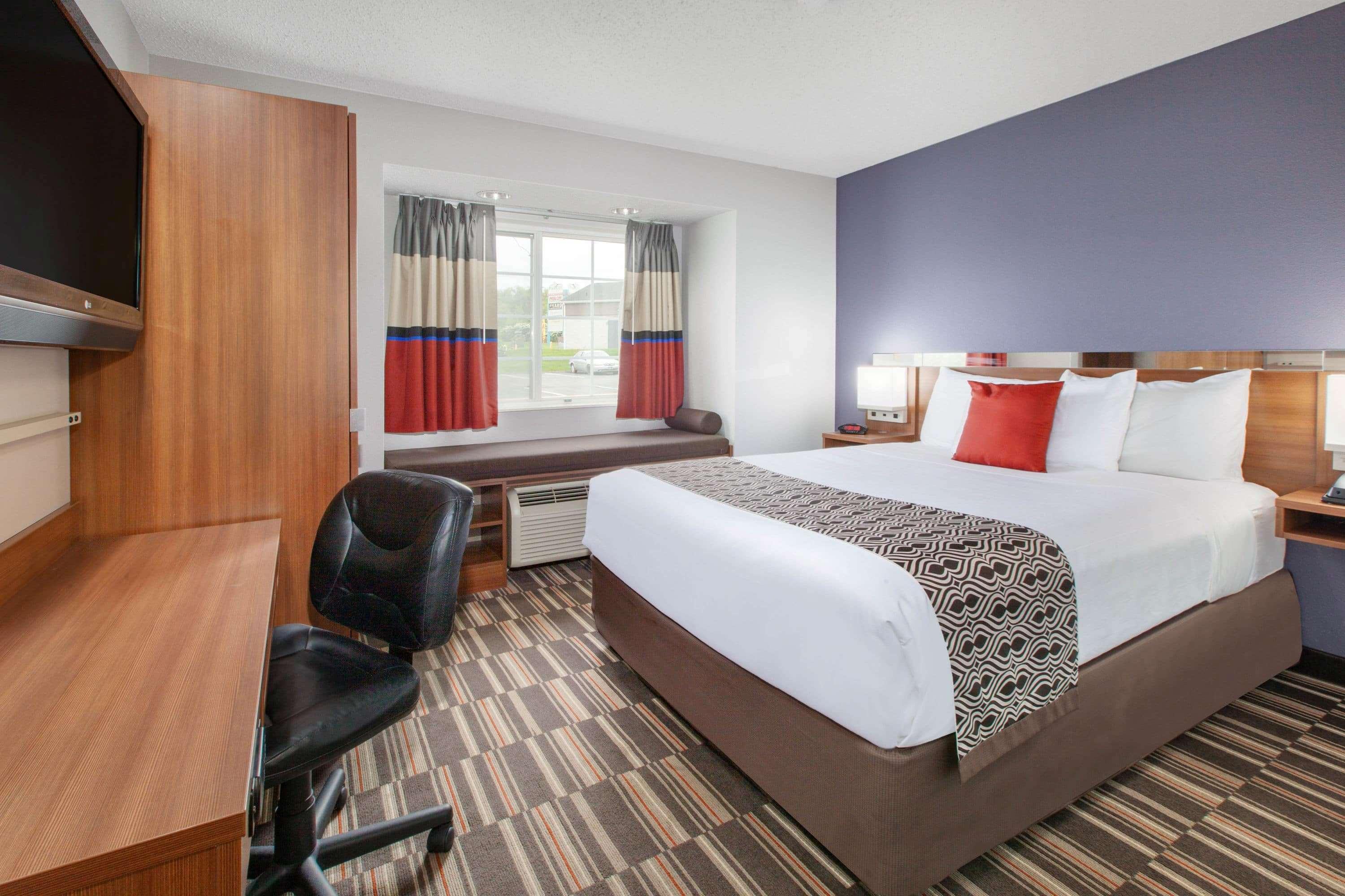 Microtel Inn & Suites By Wyndham Pittsburgh Airport Robinson Township  Bagian luar foto
